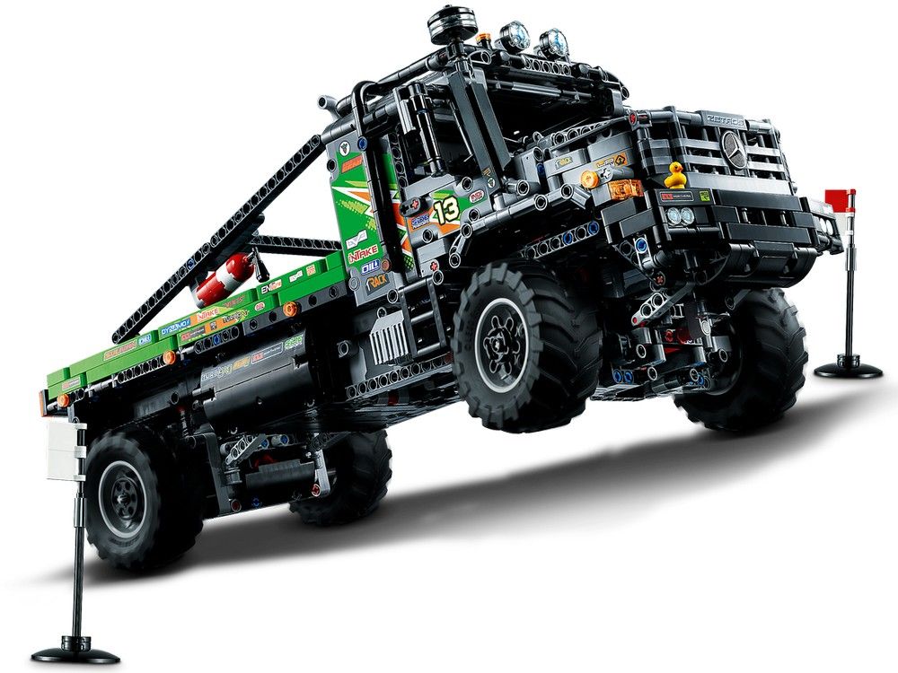 Lego technic mercedes zetros 1833 best sale
