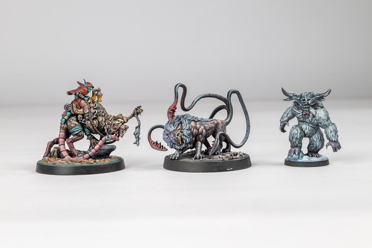 Pack De 15 Miniaturas De Horrors Of Deuslair Para Dungeons & Dragons – 10 Monstruos únicos Y 3 Piezas De Campo – Sin Pintar, Escala 28 Mm